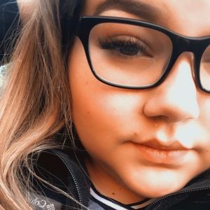 Meet your Posher, Betsy